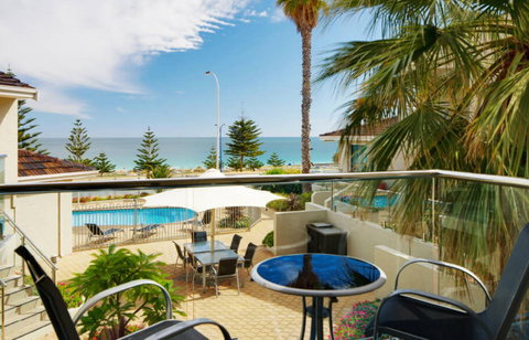 Seashells Scarborough - Events Australia 1