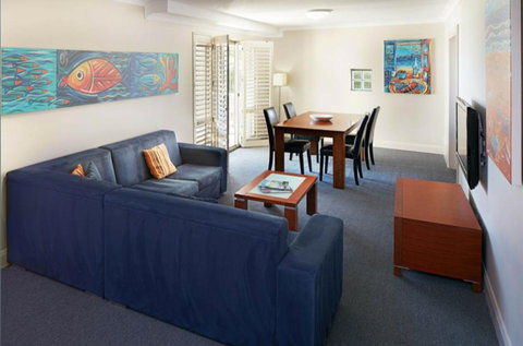 Seashells Scarborough - Events Australia 2