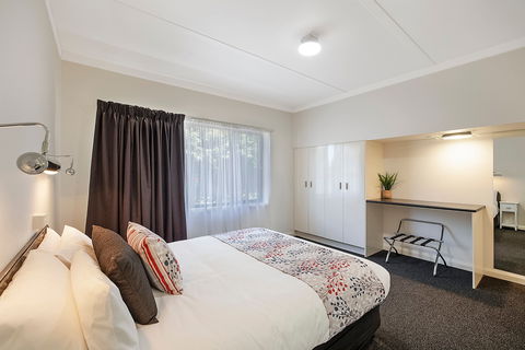 Hamilton Lakeside Motel - Events Australia 9