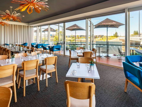 Mercure Sunshine Coast Kawana Waters - Events Australia 13