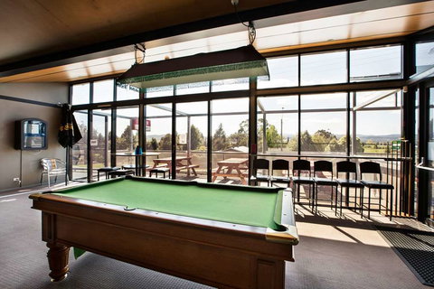 Nightcap at Riverside Hotel - Events Australia 16