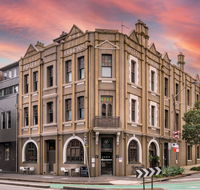 The Vulcan Hotel - Tourism Bookings