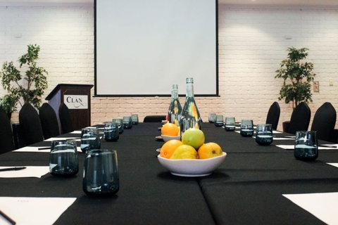 The Clan Lakeside Lodge - Events Australia 2