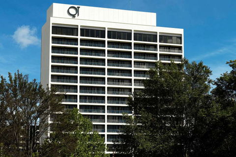 QT Canberra - Tourism Bookings 0