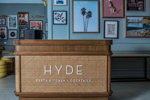 Art Series - The Adnate - Accommodation Europe 2