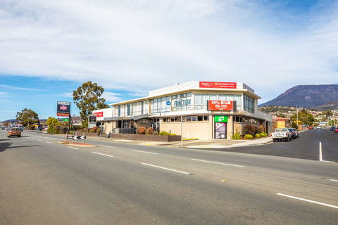 Nightcap at Carlyle Hotel - Events Australia 2