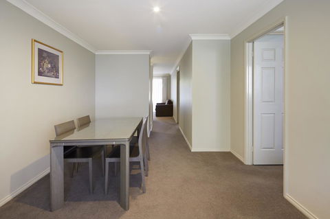 Pinnacle Apartments - Events Australia 4