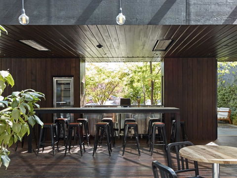 Little National Hotel Canberra - Events Australia 21