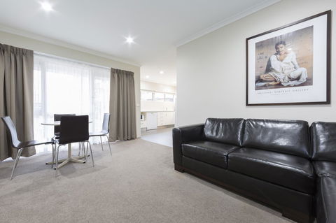Forrest Hotel & Apartments - Events Australia 39