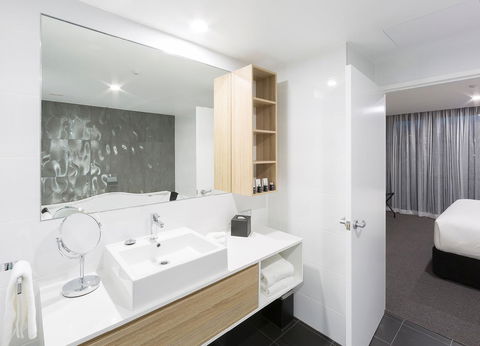 Avenue Hotel Canberra - Tourism Bookings 11