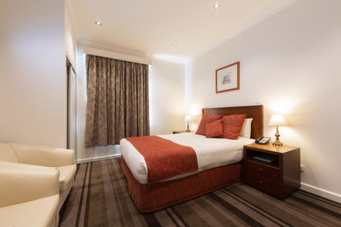 Mercure Canberra - Tourism Bookings 22