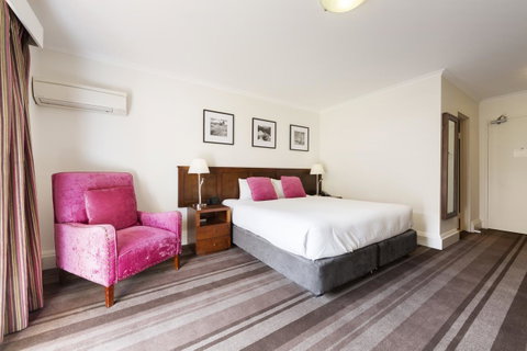 Mercure Canberra - Tourism Bookings 11