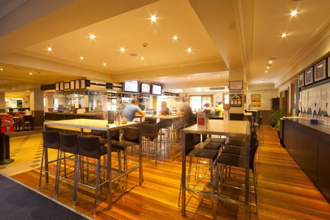 Mercure Canberra - Tourism Bookings 34