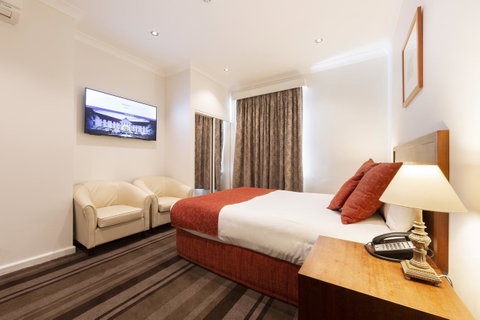 Mercure Canberra - Tourism Bookings 16