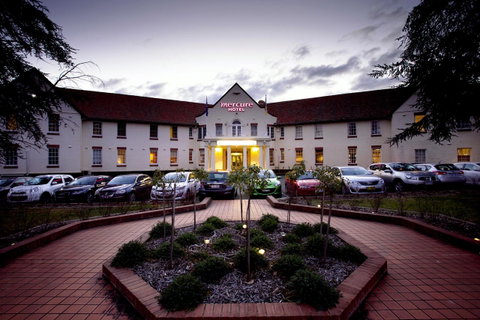 Mercure Canberra - Tourism Bookings 27
