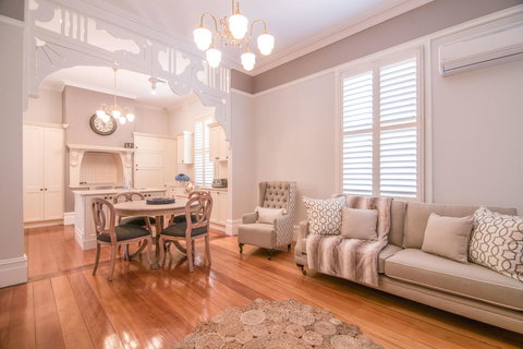 De Russie Boutique Hotel - Events Australia 32