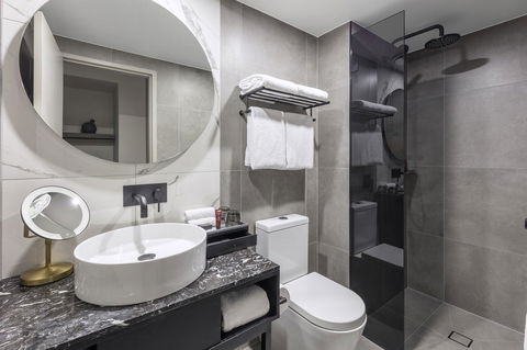 Deco Hotel Canberra - Events Australia 6