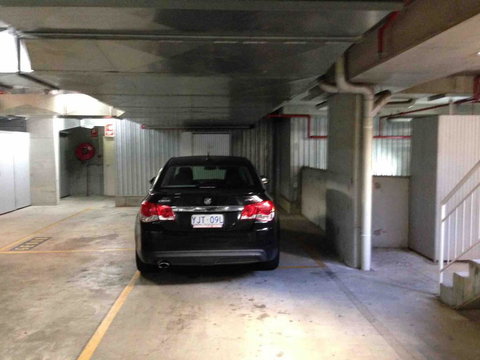 Spacious 1BR Stylish New Acton Apartment +Parking - Accommodation Europe 10