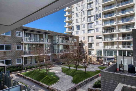 Spacious 1BR Stylish New Acton Apartment +Parking - Accommodation Europe 14