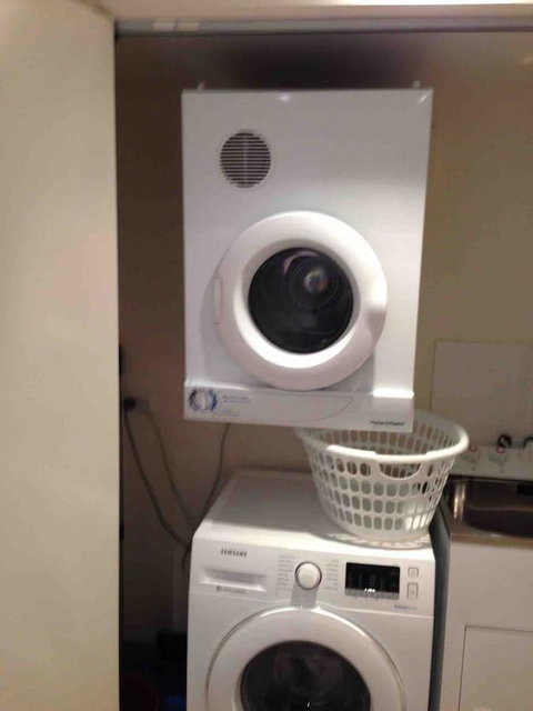 Spacious 1BR Stylish New Acton Apartment +Parking - Accommodation Europe 24