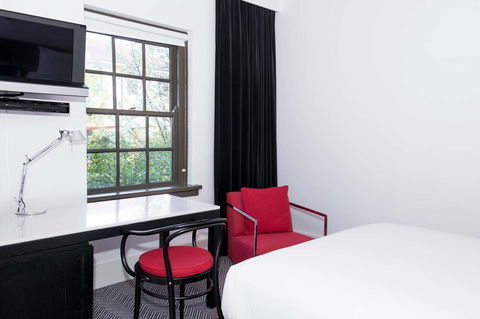 Peppers Gallery Hotel - Tourism Bookings 13