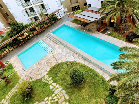 Staying Places - The Avenue - Tourism Bookings 8