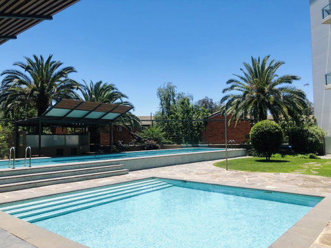 Staying Places - The Avenue - Tourism Bookings 1