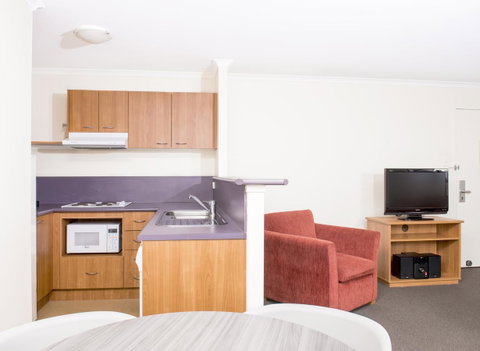 Mantra On Northbourne - Tourism Bookings 9