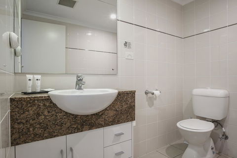 Marina Hotel - Tourism Bookings 13