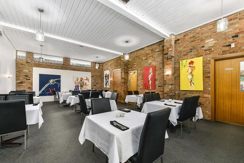 William Macintosh Motor Lodge - Events Australia 40
