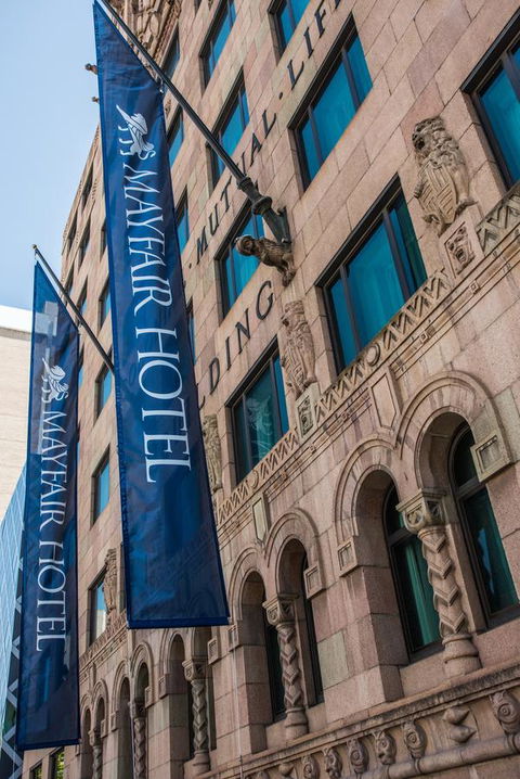 Mayfair Hotel - Accommodation Europe 21