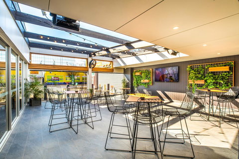 Nightcap At Finsbury Hotel - Events Australia 8