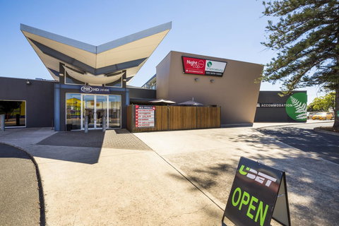 Nightcap At Finsbury Hotel - Events Australia 42