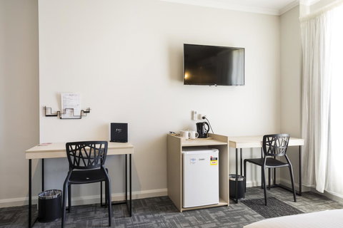 Nightcap At Finsbury Hotel - Events Australia 12