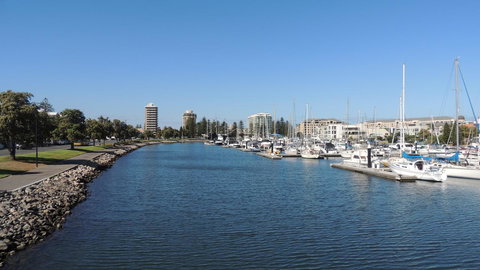 Glenelg - Marina Retreat - Events Australia 3