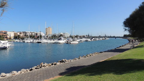 Glenelg - Marina Retreat - Events Australia 2