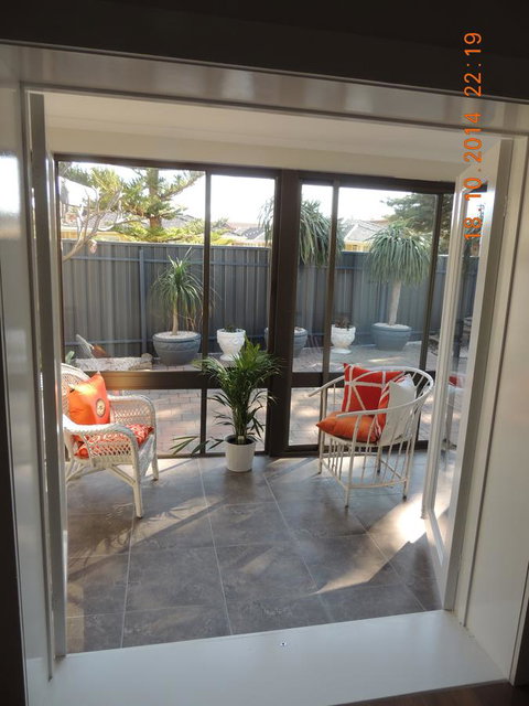 Glenelg - Marina Retreat - Events Australia 25