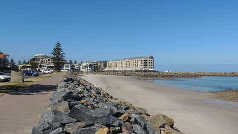 Glenelg - Marina Retreat - Events Australia 8