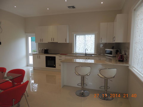 Glenelg - Marina Retreat - Events Australia 31