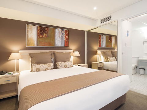 Oaks Adelaide Horizons Suites - Events Australia 8