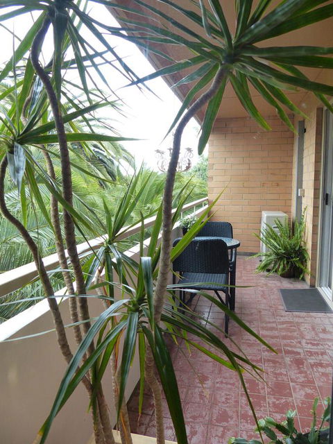 Monaco Court Apartment Adelaide - Accommodation Europe 13