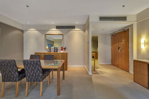 Stamford Plaza Adelaide - Accommodation Europe 33