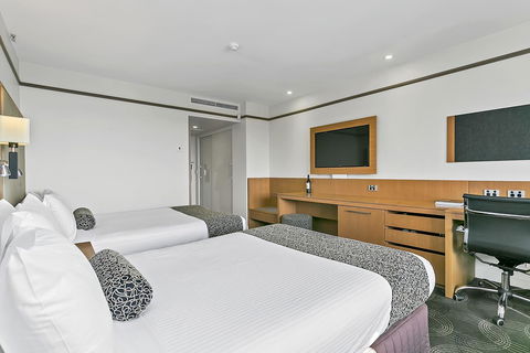 Stamford Plaza Adelaide - Accommodation Europe 35