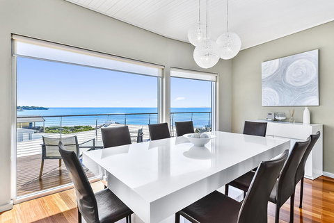 Aloha Waterfront Properties - Events Australia 11