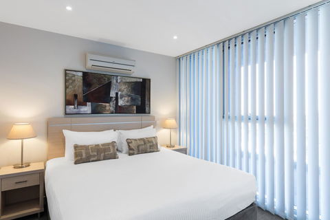 IStay Precinct Adelaide - Events Australia 19