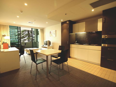 Oaks Glenelg Liberty Suites - Events Australia 27