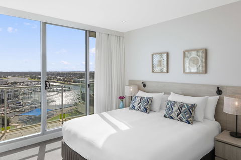 Oaks Glenelg Liberty Suites - Events Australia 34