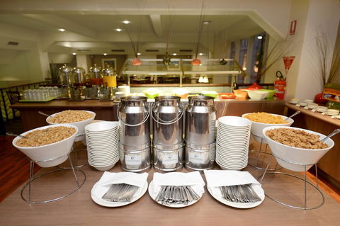 Ibis Styles Adelaide Grosvenor - Events Australia 9