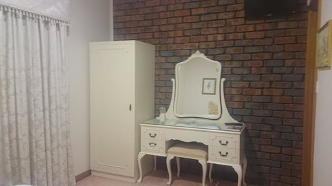 Gaerwood B&B - Tourism Bookings 13