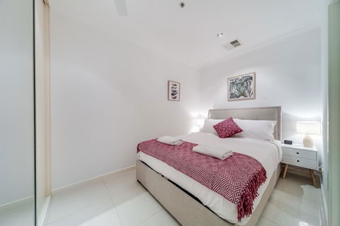 York Apartments On Grenfell - Accommodation Europe 8